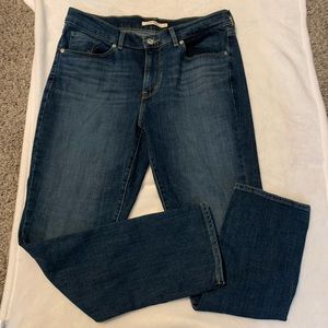 Levi straight leg jeans
